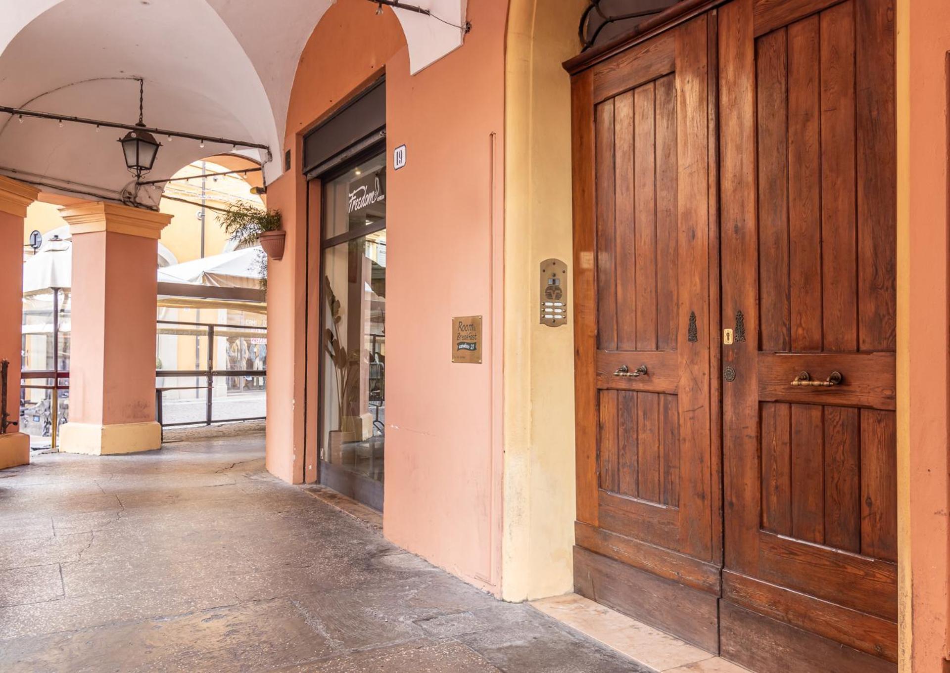 Room & Breakfast Canalino 21 โมดินา ภายนอก รูปภาพ